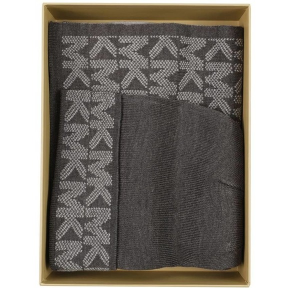 NEW MICHAEL MICHAEL KORS Derby Heather 2-Pc. Set Patchwork Logo Scarf & Beanie - Picture 1 of 11
